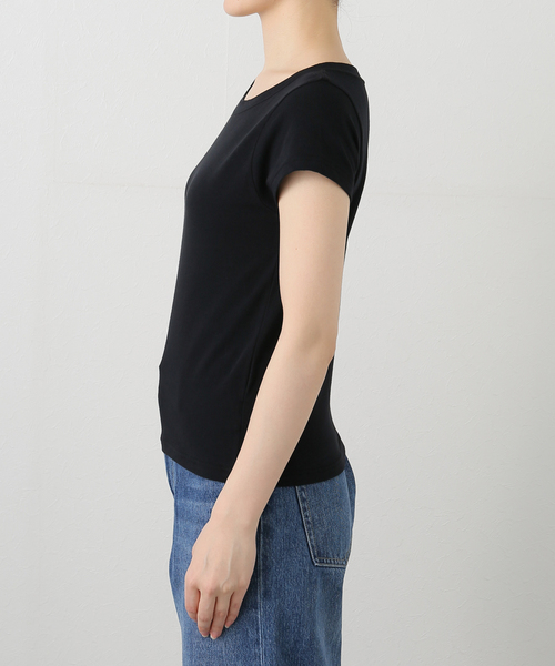 Spick & Span(スピックアンドスパン)の「コンパクトキャップスリーブTEE(Tシャツ/カットソー・レディース・ブラック/ホワイト/ベージュ・FREE)」の12枚目の写真