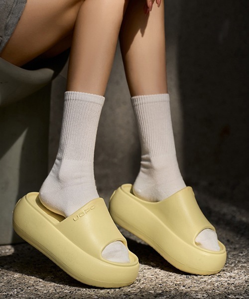 c.u.l（シーユーエル）の「軽量 厚底 ユニセックス プラットフォームサンダル スリッパ culs125（サンダル・レディース・ブルー/ブラック/イエロー/ホワイト・L/M/S）」の4枚目の写真