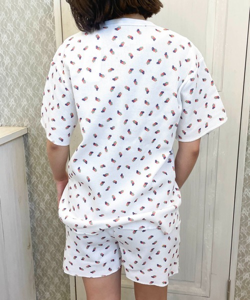 Casselini(キャセリーニ)の「【FRUIT OF THE LOOM × Casselini】フルーツ柄ルームウェア(ルームウェア/パジャマ・レディース・ホワイト/サックスブルー・FREE)」の12枚目の写真