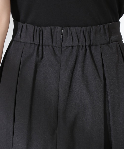 NANO universe（ナノユニバース）の「タックコクーンスカート（スカート・レディース・ブラック/ブルーグレー/ライトベージュ・FREE）」の13枚目の写真