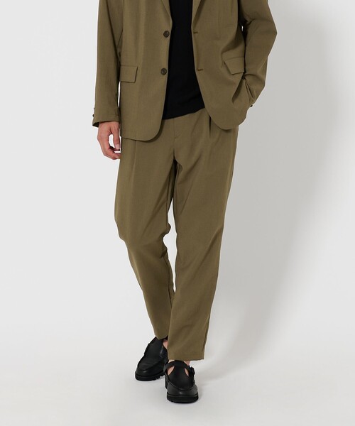 BEAUTY&YOUTH UNITED ARROWS（ビューティーアンドユースユナイテッドアローズ）の「TORAY「リランチェ＆+」1P  テーパード パンツ ‐ウォッシャブル セットアップ対応‐（スラックス・メンズ・ネイビー/ブラック/オリーブ・S/M/XL/L）」の3枚目の写真