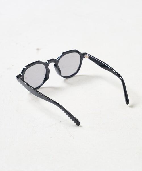 FREAK'S STORE（フリークスストア）の「カラーレンズ アイウエア（サングラス・レディース・ベージュ/ライトグレー/ブラック・ONE SIZE）」の16枚目の写真