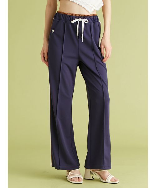 LILY BROWN×MARY QUANT】デイジー刺繍セミフレアトラックパンツ