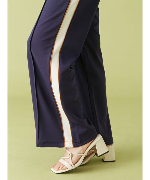 LILY BROWN（リリーブラウン）の「【LILY BROWN×MARY QUANT】デイジー刺繍セミフレアトラックパンツ（その他パンツ・レディース・ホワイト/レッド/ネイビー・FREE）」の19枚目の写真