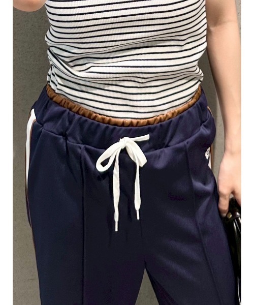 LILY BROWN（リリーブラウン）の「【LILY BROWN×MARY QUANT】デイジー刺繍セミフレアトラックパンツ（その他パンツ・レディース・ホワイト/レッド/ネイビー・FREE）」の12枚目の写真