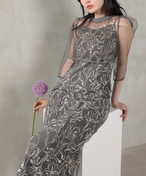 Kana(カナ)の「チュールボレロ 花柄刺繍キャミワンピース 2点セット パーティー ドレス 結婚式 お呼ばれ オケージョン(ドレス・レディース・チャコールグレー/イエロー/ブラウン・M)」の6枚目の写真