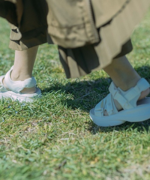 FILA（フィラ）の「FILA FLOAT SD（フィラ フロート SD）（サンダル・レディース・ホワイト・25cm/24cm/23cm）」の11枚目の写真
