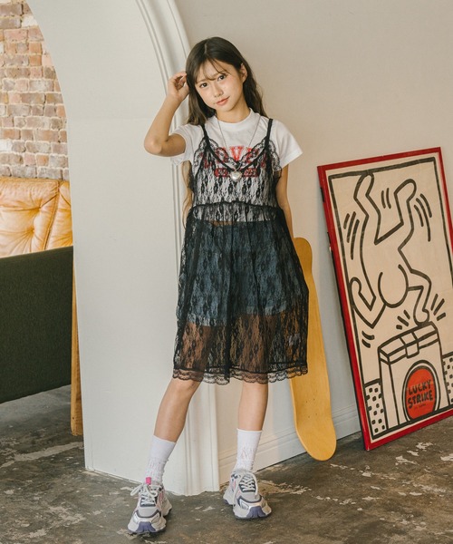 URBAN CHERRY（アーバンチェリー）の「【MELTY BUNNY/メルティバニー】レースキャミワンピース+ロゴデザインちびTシャツ（Tシャツ/カットソー・キッズ・ホワイト/ピンク/ブルー・XS/S/M）」の9枚目の写真