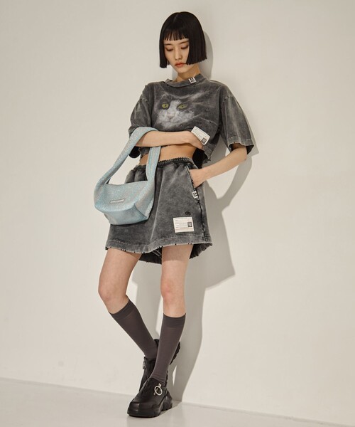 Maison MIHARA YASUHIRO(メゾンミハラヤスヒロ)の「【MIHARA YASUHIRO/ミハラヤスヒロ】BLEACHED SHORTS/ブリーチショートパンツ(その他パンツ・レディース・ブラック・38/36)」の6枚目の写真
