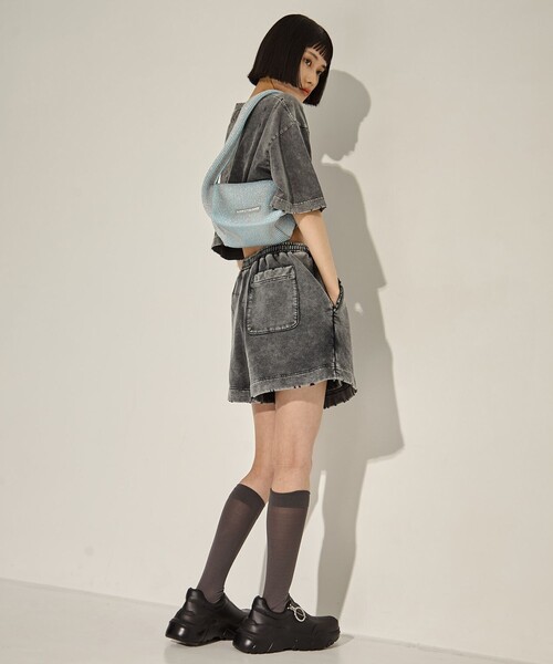 Maison MIHARA YASUHIRO(メゾンミハラヤスヒロ)の「【MIHARA YASUHIRO/ミハラヤスヒロ】BLEACHED SHORTS/ブリーチショートパンツ(その他パンツ・レディース・ブラック・38/36)」の8枚目の写真