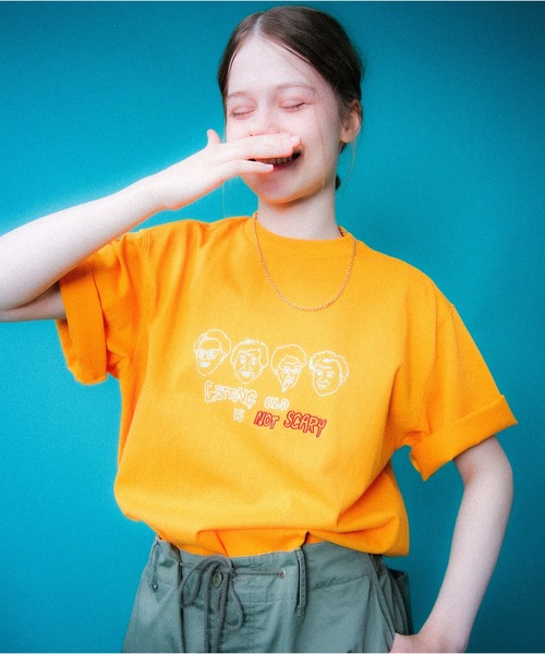 HUMAROUS(ヒューマラス)の「HUMAROUS ライフ Tee(Tシャツ/カットソー・レディース・オレンジ/オフホワイト/ブルー/ブラック・MEDIUM/LARGE/X-LARGE)」の8枚目の写真