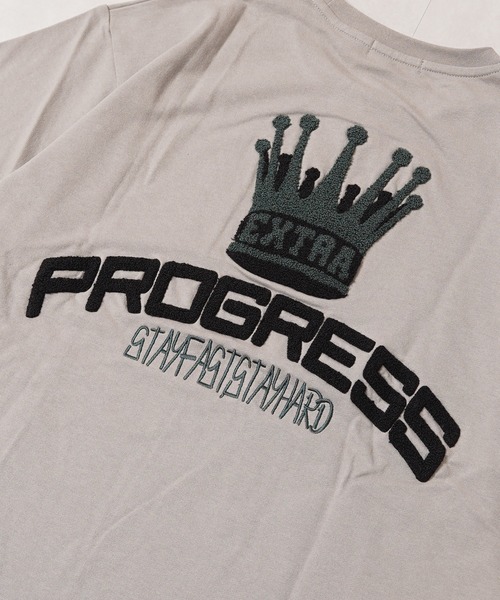 1111clothing(ワンフォークロージング)の「クラウン サガラ刺繍 スウェットTシャツ / Crown Sagara Embroidery Sweat T-Shirt(Tシャツ/カットソー・メンズ・グレイッシュベージュ/ホワイト系/ブラック・M/XL/L)」の10枚目の写真