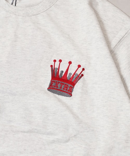 1111clothing(ワンフォークロージング)の「クラウン サガラ刺繍 スウェットTシャツ / Crown Sagara Embroidery Sweat T-Shirt(Tシャツ/カットソー・メンズ・グレイッシュベージュ/ホワイト系/ブラック・M/XL/L)」の5枚目の写真