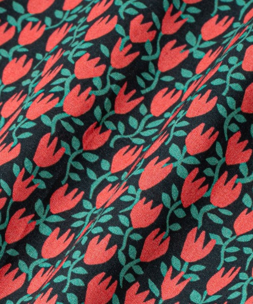 LA MARINE FRANCAISE（マリン フランセーズ）の「リバティプリントボウタイワンピース（ワンピース・レディース・レッド/オレンジ・FREE）」の7枚目の写真