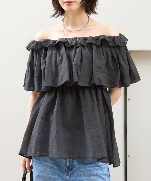 Rouge vif(ルージュヴィフ)の「オフショルバルーンブラウス(シャツ/ブラウス・レディース・ホワイト/ブラック・フリー)」の1枚目の写真