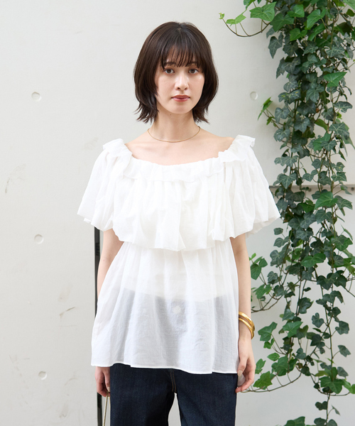 Rouge vif(ルージュヴィフ)の「オフショルバルーンブラウス(シャツ/ブラウス・レディース・ホワイト/ブラック・フリー)」の5枚目の写真