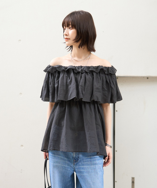 Rouge vif(ルージュヴィフ)の「オフショルバルーンブラウス(シャツ/ブラウス・レディース・ホワイト/ブラック・フリー)」の11枚目の写真