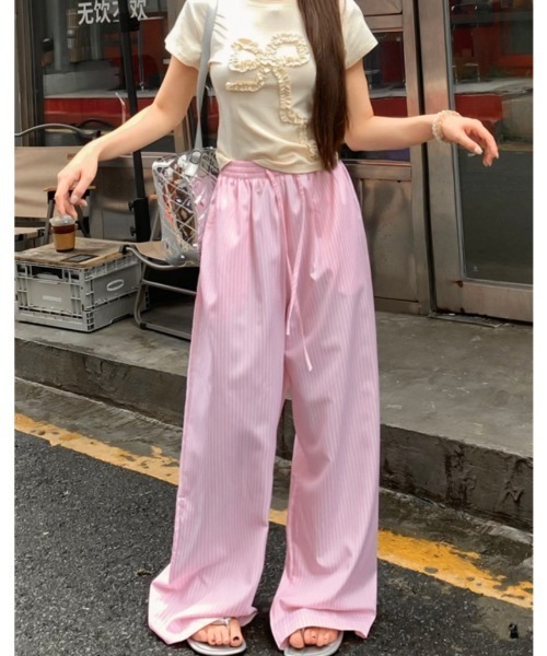 LADY LIKE(レディライク)の「ウエストゴムストライプワイドイージーパンツ(その他パンツ・レディース・ピンク/イエロー/サックスブルー・M)」の4枚目の写真