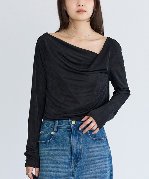 LAVEANGE(ラビアンジェ)の「ドレープネックプルオーバー(Tシャツ/カットソー・レディース・ブラック/イエロー/ブラウン・M/LL/3L/4L/5L)」の19枚目の写真