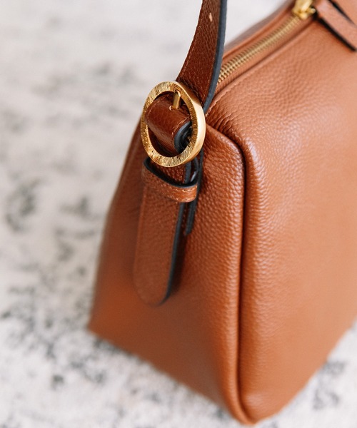 Beau're（ヴュレ）の「BEAURE Design Buckle ショルダー Bag（ショルダーバッグ・レディース・ブラック/ワイン/ブラウン・FREE）」の20枚目の写真