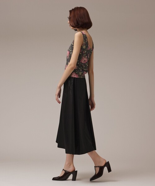 Diagram(ダイアグラム)の「ローズプリントニットトップ(タンクトップ・レディース・キナリ/ブラック・36)」の12枚目の写真