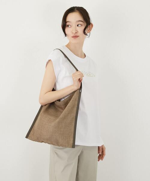 MELROSE claire(メルローズ クレール)の「【軽量で涼し気な素材感のワンショルダーバッグ】(ショルダーバッグ・レディース・グレー/ブラック/ライトカーキ・FREE)」の9枚目の写真
