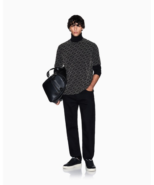 ARMANI EXCHANGE(アルマーニエクスチェンジ)の「【A|X アルマーニ エクスチェンジ】オールオーバーロゴ 半袖クルーネックTシャツ/REGULAR+(Tシャツ/カットソー・メンズ・ブラック・MEDIUM/X-LARGE/X-SMALL/XX-LARGE/SMALL/LARGE)」の3枚目の写真