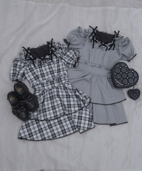 Honey Cinnamon（ハニーシナモン）の「ベロアリボンスクエアネックワンピース（ワンピース・レディース・ブラックミックス/チェック・FREE）」の8枚目の写真