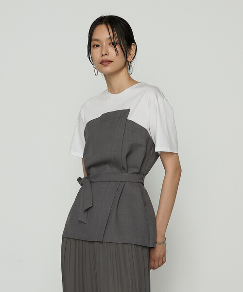 K.T KIYOKO TAKASE（キヨコタカセ）の「コンパクトクールローレル天竺 ビスチェレイヤード風カットソー（Tシャツ/カットソー・レディース・ネイビー/グレー×ホワイト/カーキ・9号）」の12枚目の写真