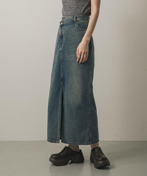 SENSE OF PLACE by URBAN RESEARCH（センスオブプレイスバイアーバンリサーチ）の「アシメベルトデニムスカート（スカート・レディース・インディゴブルー/ブラウン・SMALL/MEDIUM）」の3枚目の写真