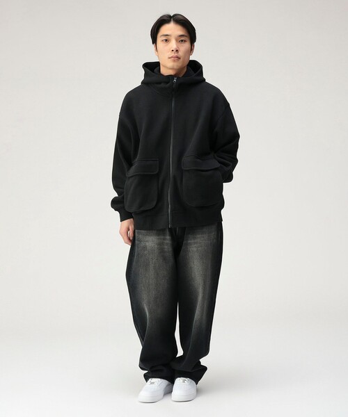 BEAMS T（ビームスティー）の「BEAMS T / Full Zip Hoodie（パーカー・メンズ・グレー/ブラック・S/M/L/XL）」の7枚目の写真