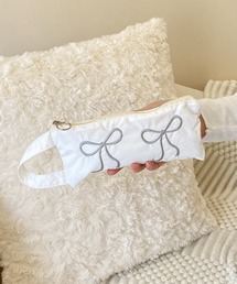 Pochi Pouch（ポチポーチ）の「Pochi Pouch/パステルカラー リボン刺繍 ペン ケース ポーチ（ポーチ・メンズ）」
