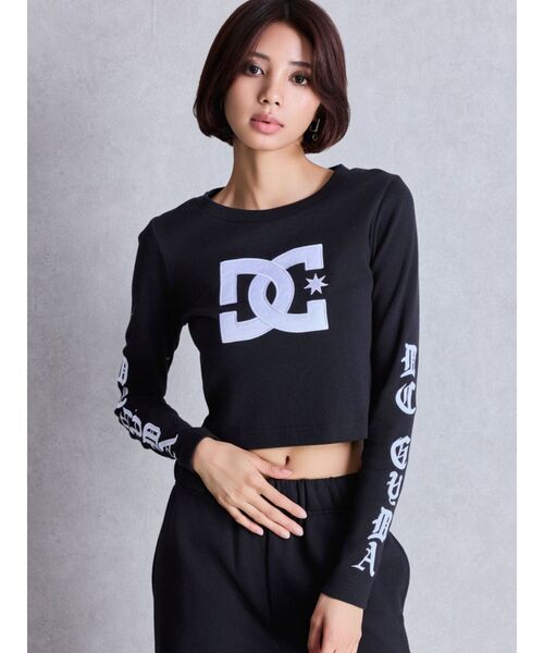 DC（ディーシー）の「GYDA×DC OE LOGOショートロンT（Tシャツ/カットソー・レディース・レッド/オフホワイト/ブラック・FREE）」の4枚目の写真