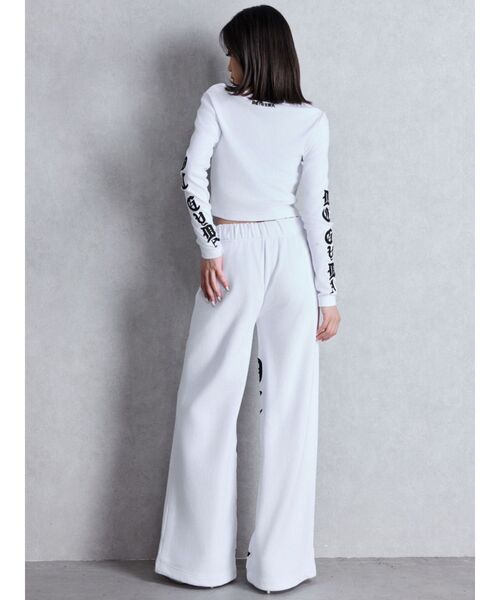 DC（ディーシー）の「GYDA×DC OE LOGOショートロンT（Tシャツ/カットソー・レディース・レッド/オフホワイト/ブラック・FREE）」の12枚目の写真