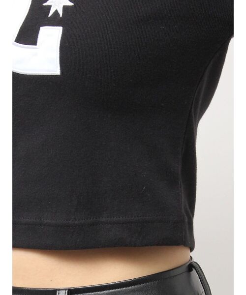 DC(ディーシー)の「GYDA×DC OE LOGOショートロンT(Tシャツ/カットソー・レディース・レッド/オフホワイト/ブラック・FREE)」の18枚目の写真