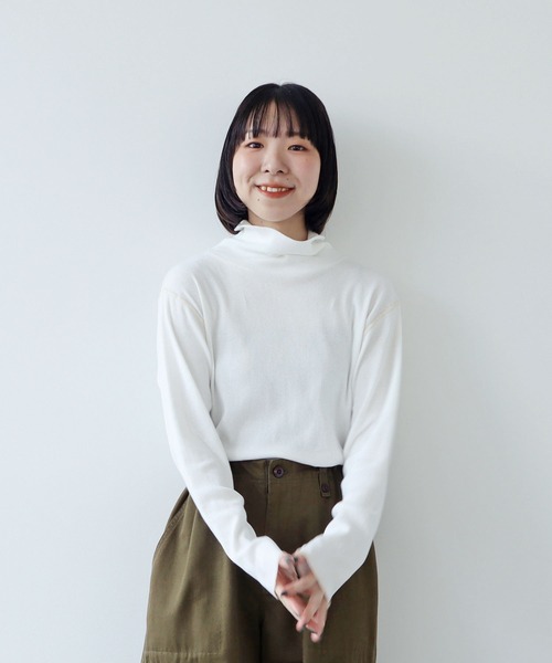 PAR ICI（パーリッシィ）の「ソフトコットンテレコ タートルネックカットソー（Tシャツ/カットソー・レディース・ブラック×ホワイト/レッド/ホワイト/サックスブルー系・FREE）」の21枚目の写真