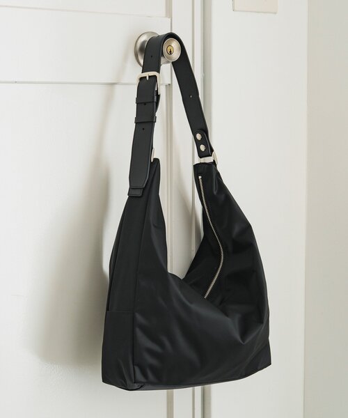 russet（ラシット）の「【再値下げ】ナイロン2WAYショルダーバッグ