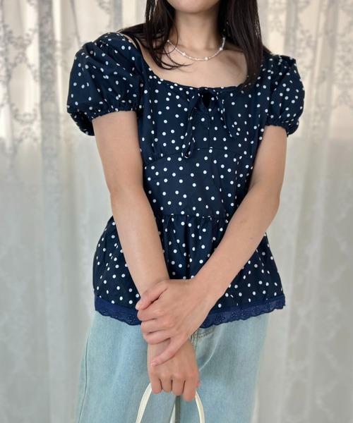 mebole(メボレ)の「Dot Frill Puff Top(Tシャツ/カットソー・レディース・ブルー・FREE)」の3枚目の写真