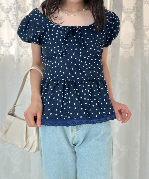 mebole(メボレ)の「Dot Frill Puff Top(Tシャツ/カットソー・レディース・ブルー・FREE)」の2枚目の写真