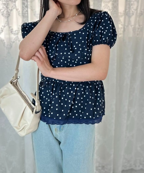mebole(メボレ)の「Dot Frill Puff Top(Tシャツ/カットソー・レディース・ブルー・FREE)」の6枚目の写真
