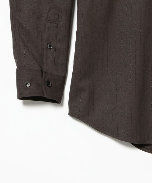 International Gallery BEAMS（インターナショナルギャラリービームス）の「ラメストライプ レギュラーカラー シャツ（シャツ/ブラウス・メンズ・ダークブラウン・SMALL/MEDIUM/LARGE）」の3枚目の写真