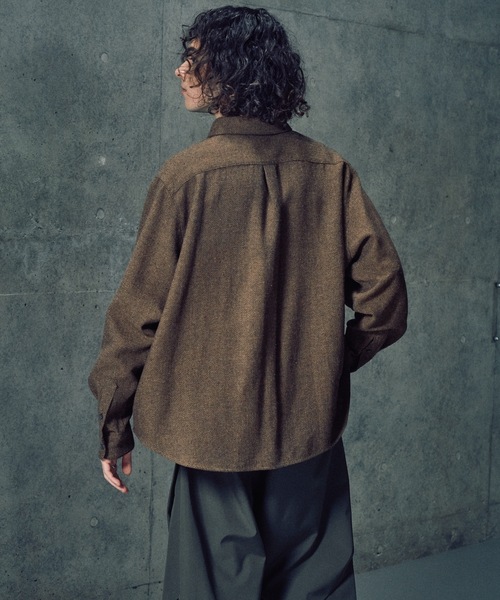 CASPER JOHN（キャスパージョン）の「Various loose shirts -wool mix- / バリアスルーズシャツ -ウールミックス-（シャツ/ブラウス・メンズ・ブラック/ブラウン/ライトグレー/ネイビー/ベージュ・LARGE/MEDIUM/SMALL/X-SMALL）」の12枚目の写真