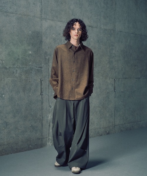 CASPER JOHN（キャスパージョン）の「Various loose shirts -wool mix- / バリアスルーズシャツ -ウールミックス-（シャツ/ブラウス・メンズ・ブラック/ブラウン/ライトグレー/ネイビー/ベージュ・LARGE/MEDIUM/SMALL/X-SMALL）」の15枚目の写真