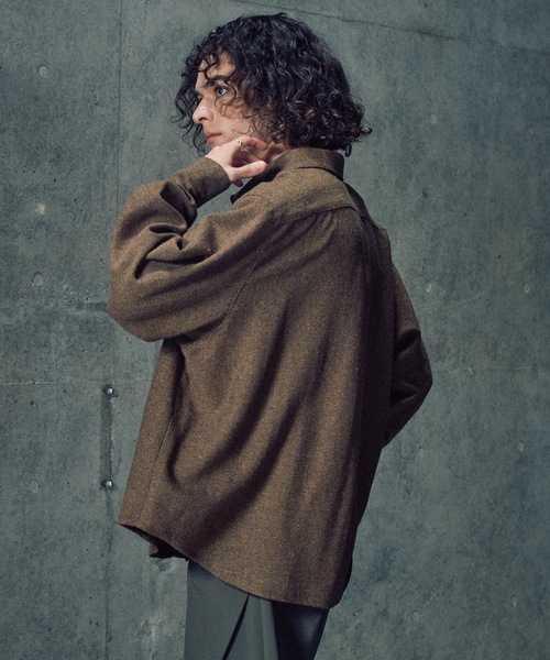CASPER JOHN（キャスパージョン）の「Various loose shirts -wool mix- / バリアスルーズシャツ -ウールミックス-（シャツ/ブラウス・メンズ・ブラック/ブラウン/ライトグレー/ネイビー/ベージュ・LARGE/MEDIUM/SMALL/X-SMALL）」の10枚目の写真