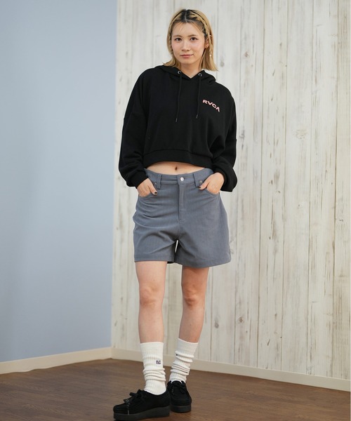 RVCA（ルーカ）の「RVCA/ルーカ バックプリントパーカー ショート丈 BF044-012（パーカー・レディース・ブラック/グレー・M/S）」の12枚目の写真