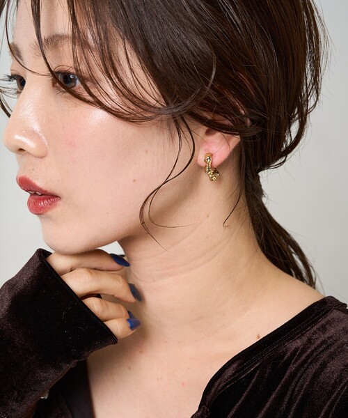 FREAK'S STORE（フリークスストア）の「限定展開　ニュアンス フープ イヤリング ＆ イヤーカフ（イヤリング・レディース・シルバー/ゴールド・ONE SIZE）」の5枚目の写真