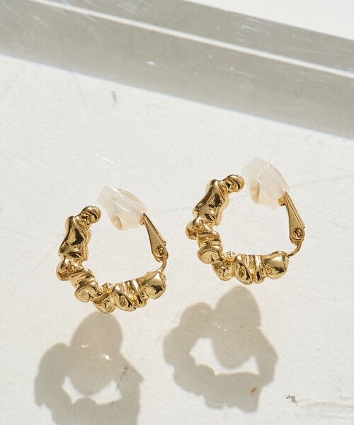 FREAK'S STORE（フリークスストア）の「限定展開　ニュアンス フープ イヤリング ＆ イヤーカフ（イヤリング・レディース・シルバー/ゴールド・ONE SIZE）」の13枚目の写真