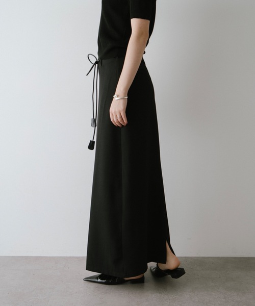 DRWCYS（ドロシーズ）の「フェイクレザーベルト付きタイトスカート（スカート・レディース・ブラック/グレー・SMALL/MEDIUM）」の15枚目の写真