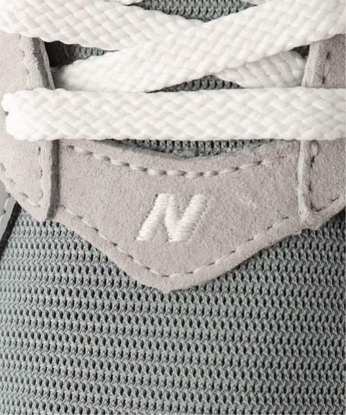 NEW BALANCE(ニューバランス)の「NEW BALANCE(ニューバランス) M2002RXJ(スニーカー・メンズ・チャコールグレー・26cm/26.5cm/27cm/27.5cm/28cm/29cm/25.5cm)」の11枚目の写真