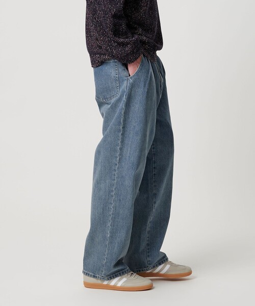 BEAUTY&YOUTH UNITED ARROWS(ビューティーアンドユースユナイテッドアローズ)の「オゾン ウォッシュ デニム パンツ NO.9(デニムパンツ・メンズ・ブラック/ライトブルー・XL/L/M/S)」の4枚目の写真